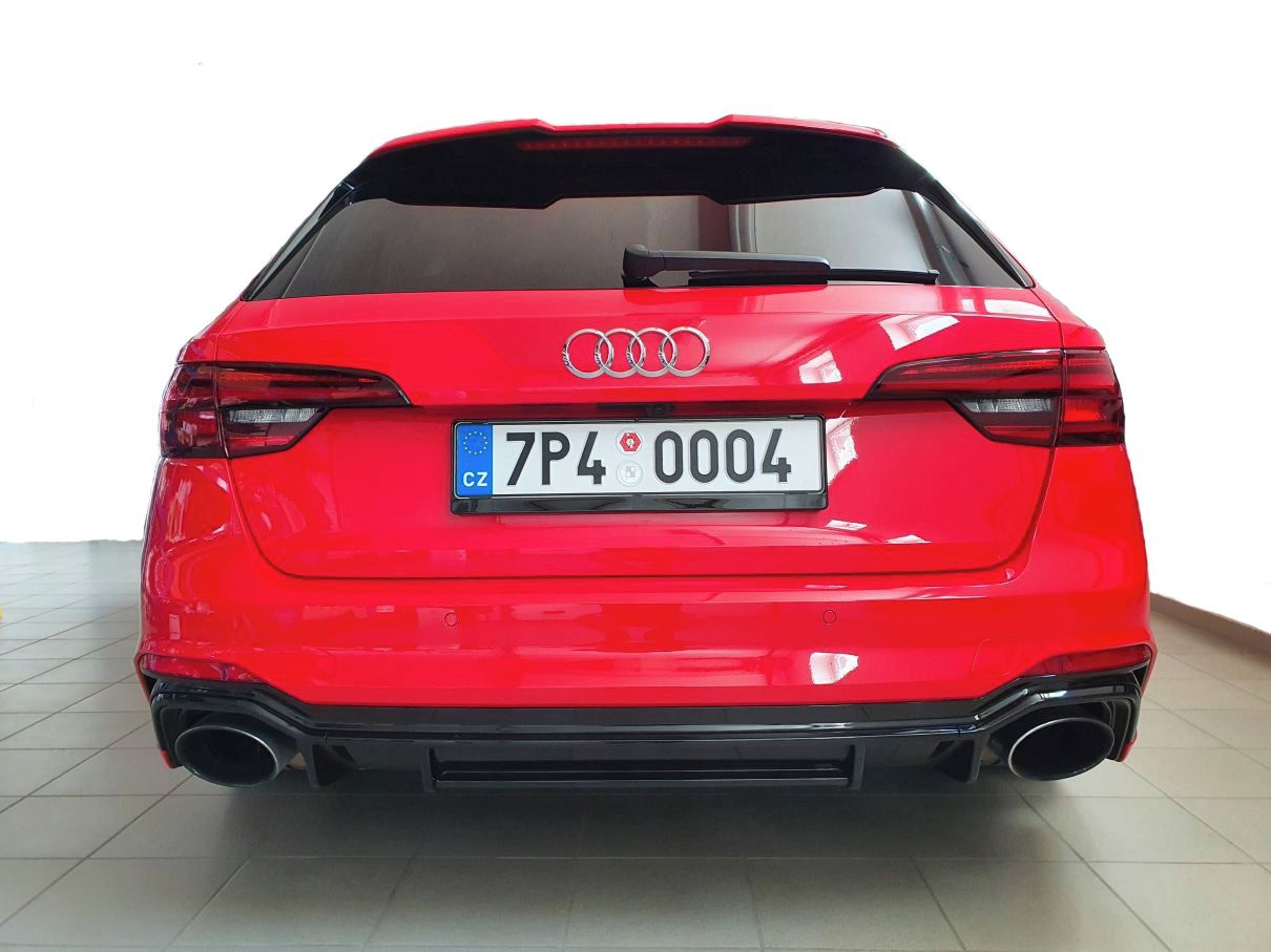 Audi RS4 Avant, Audi RS4 Avant - fotka 6