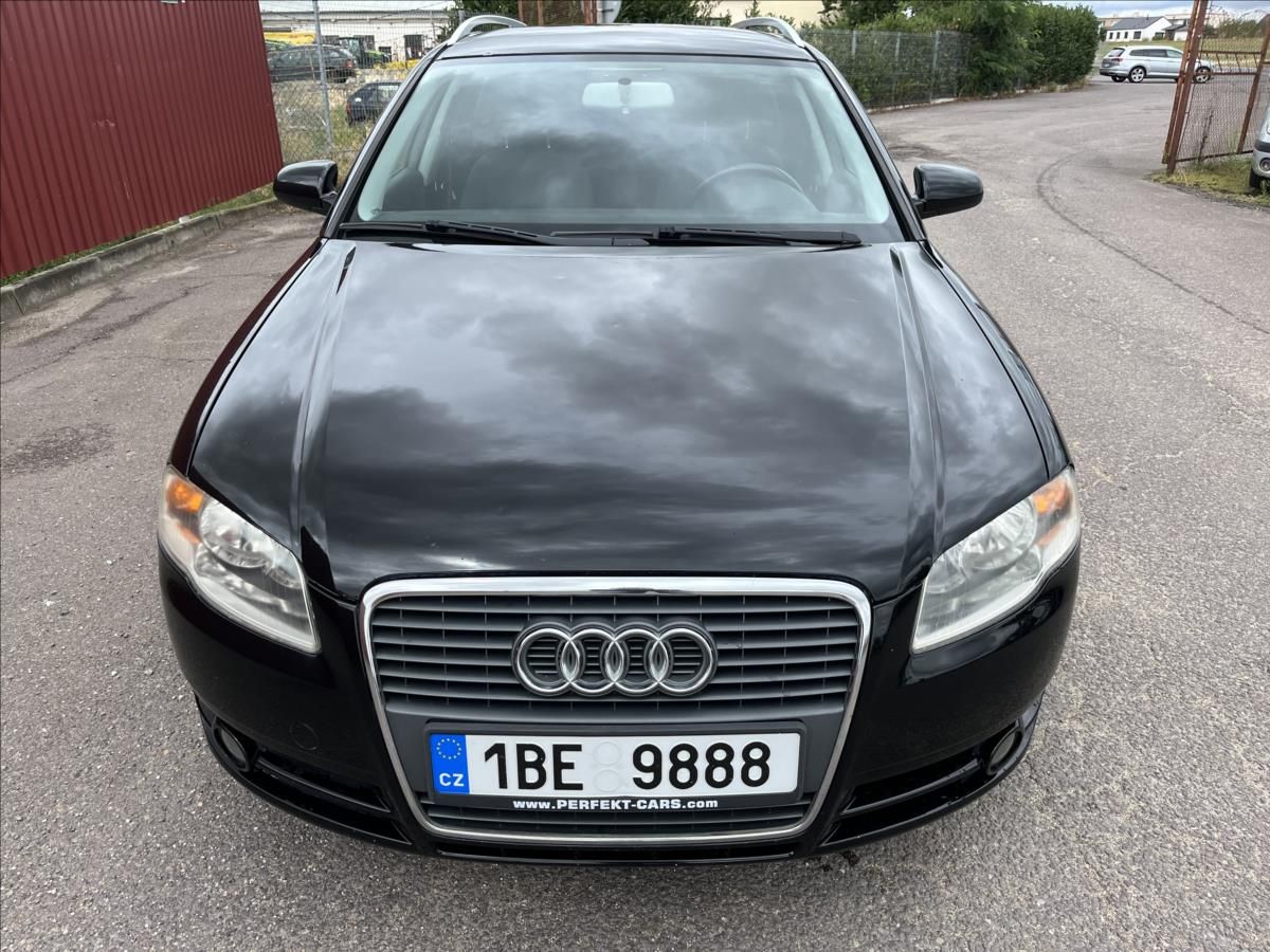 Audi A4 Avant, 2,0 TDi 103 KW AUTOMAT K - fotka 2