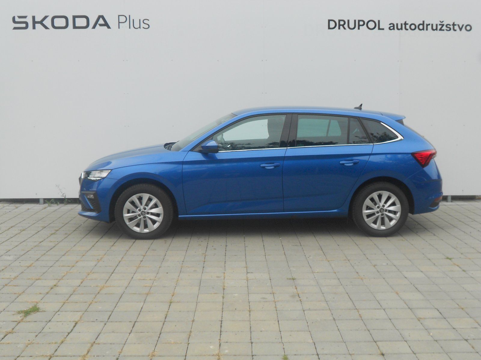 Škoda Scala, 1.0 TSI - 85 kW, Top Selection - fotka 3