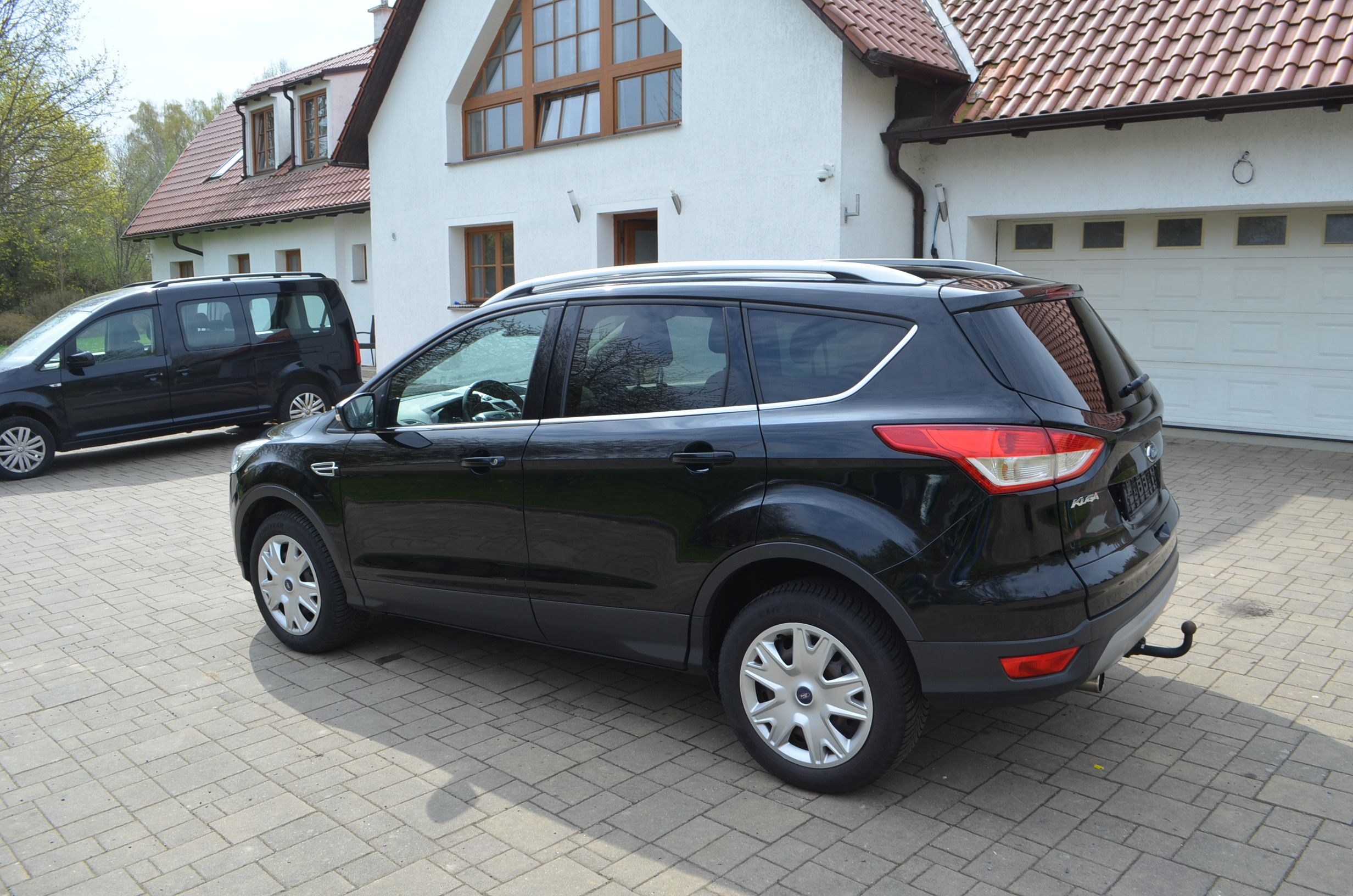 Ford Kuga, 1.5 ECOBOOST*150PS*TAŽNÉ* - fotka 5