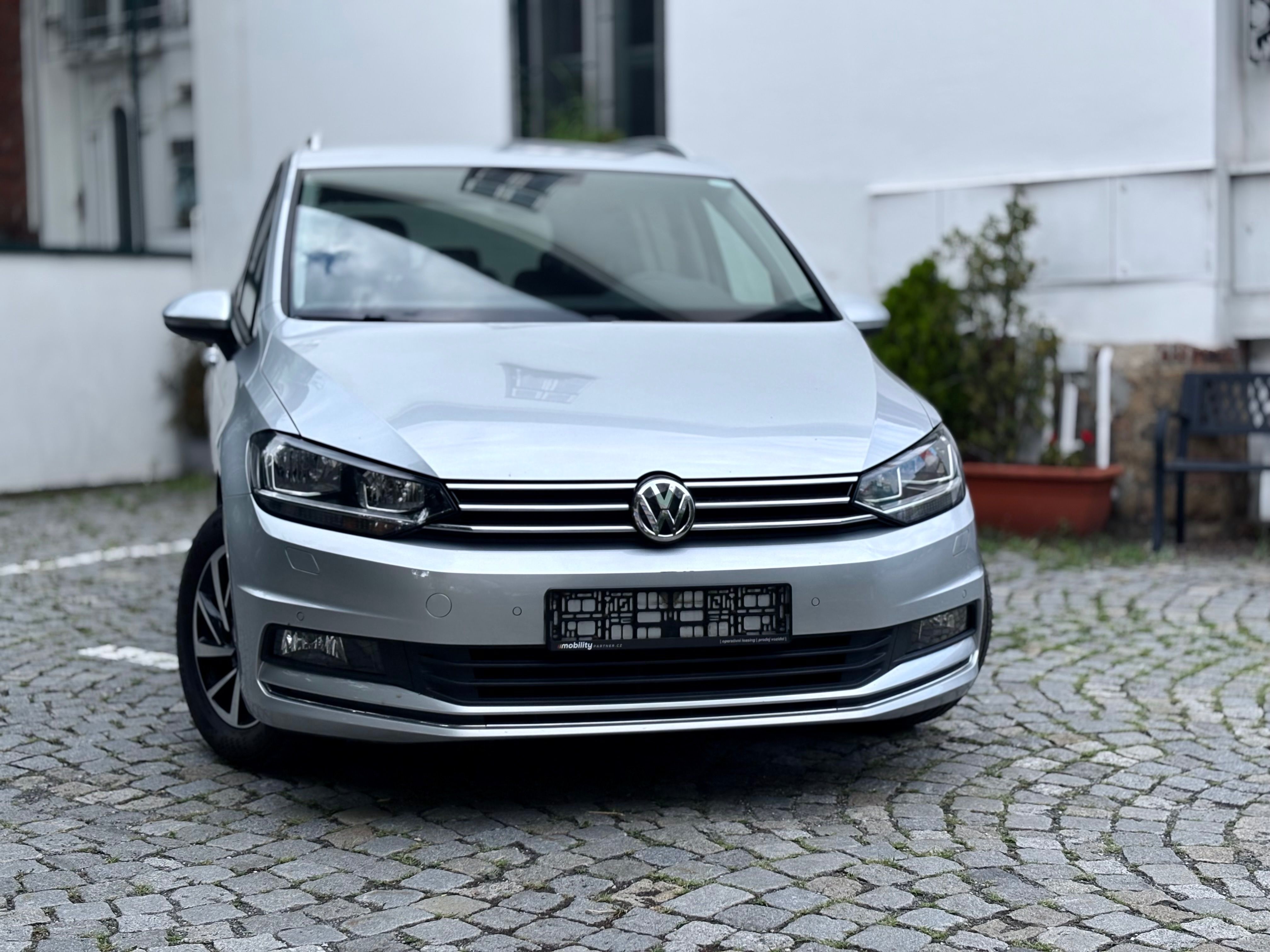 Volkswagen Touran, JOIN 1.4 TSI 110 kW 6MT - fotka 6