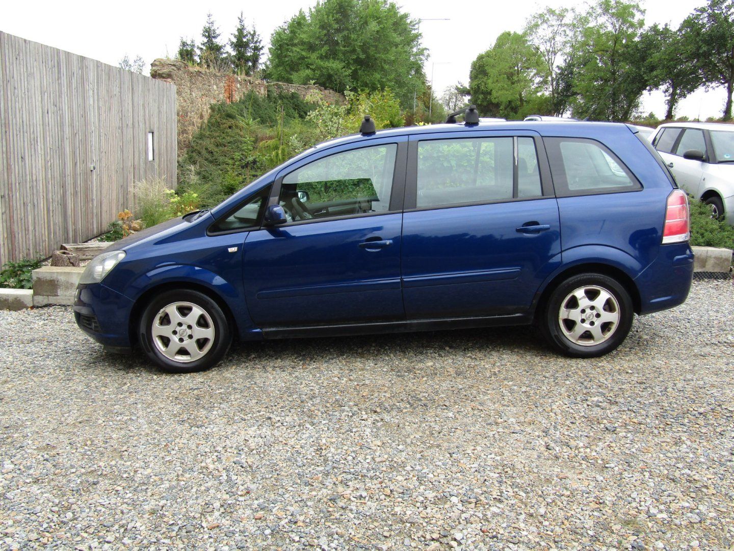 Opel Zafira, 1.6 16V  7 MÍST - fotka 3