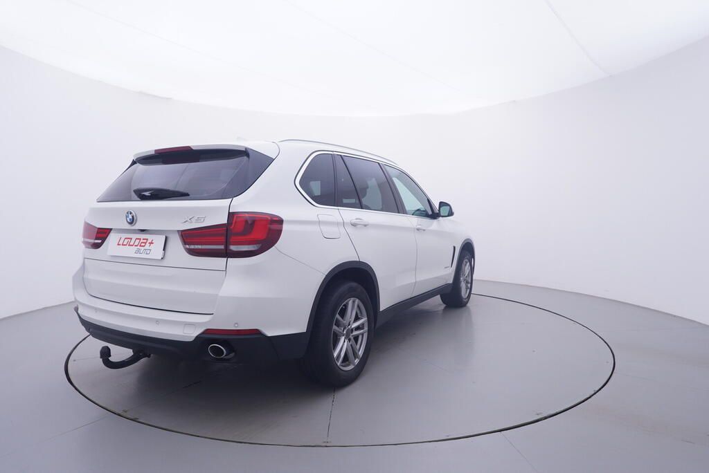 BMW X5, 3.0 D 190 kW - fotka 5