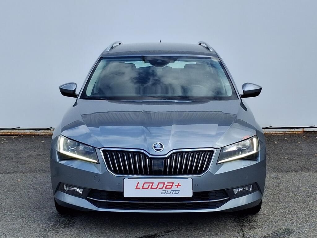 Škoda Superb, Style 2.0 TDI 140 kW - fotka 4