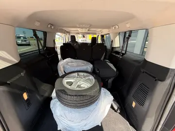 Auto 13