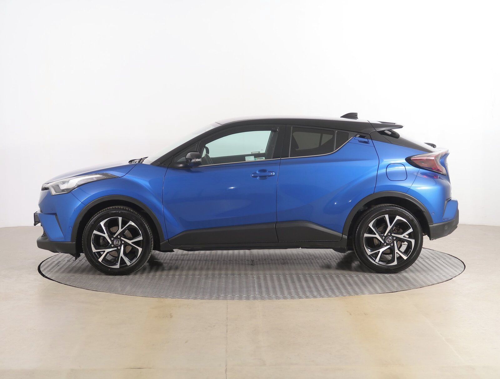 Toyota C-HR, 1.2 Turbo, Selection - fotka 3