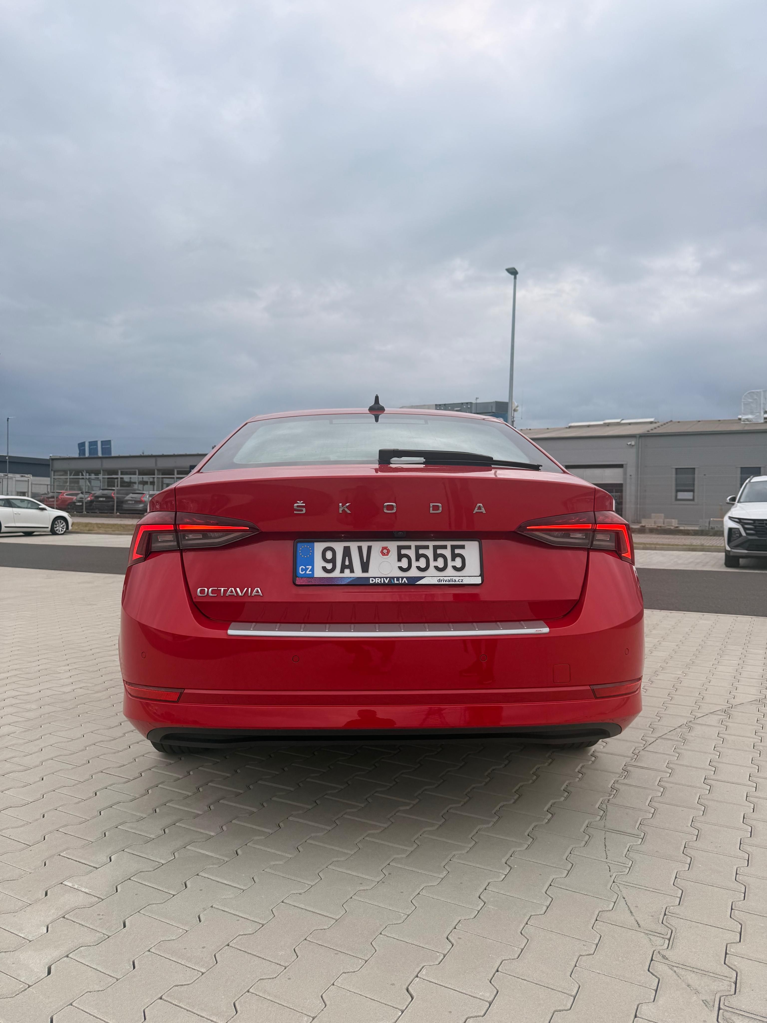 Škoda Octavia, IV 1.5 TSI 110 kW Style ČR DPH - fotka 6