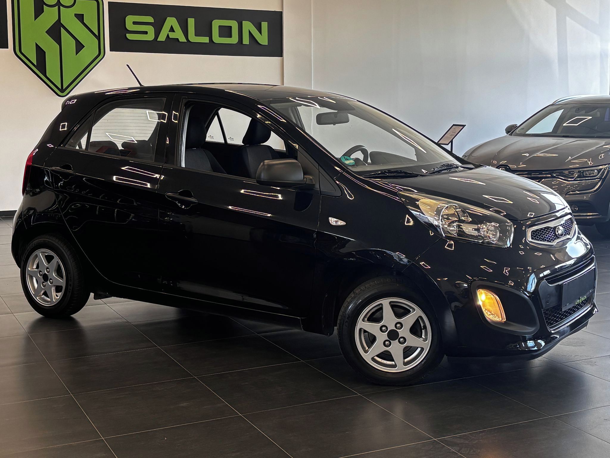 Kia Picanto, 1.0 CVVT 51 kW, Servis - fotka 2