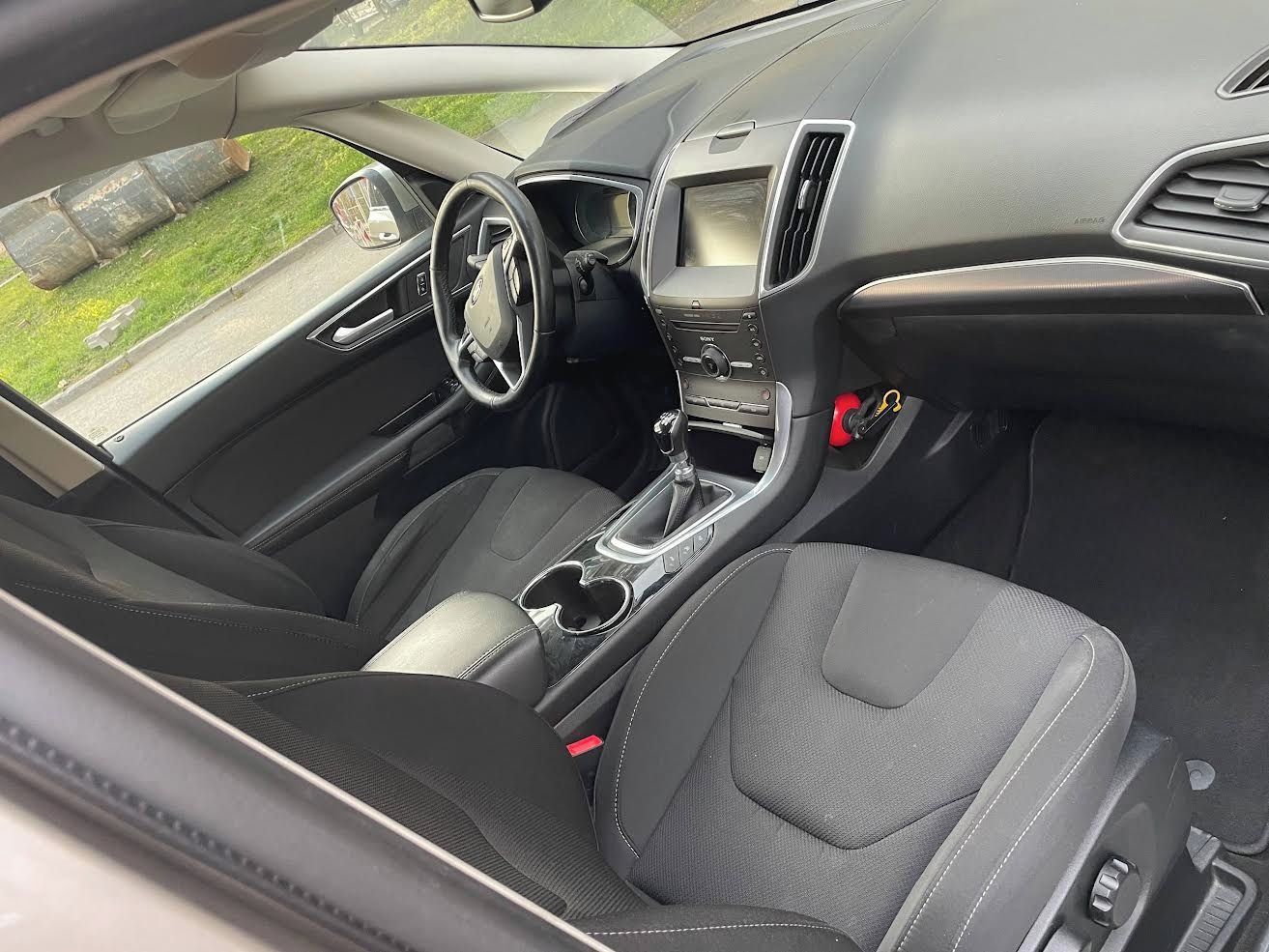 Ford S-MAX - fotka 6