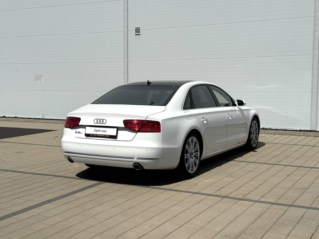 Audi A8, S-line 4.1 TDI 258 kW - fotka 5