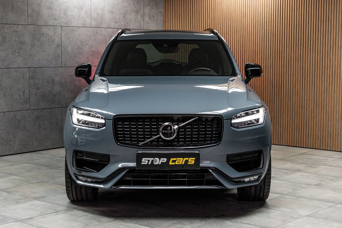 Volvo XC90, B5 AWD R-DESIGN*POLESTAR CHIP* - fotka 2