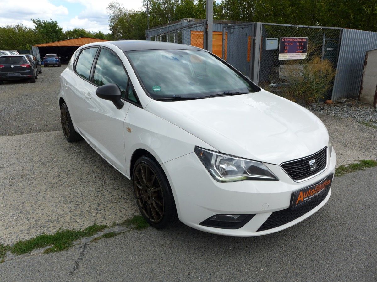 Seat Ibiza, 1,2 TSI  KLIMA, 2X KOLA, 1.MAJ - fotka 4