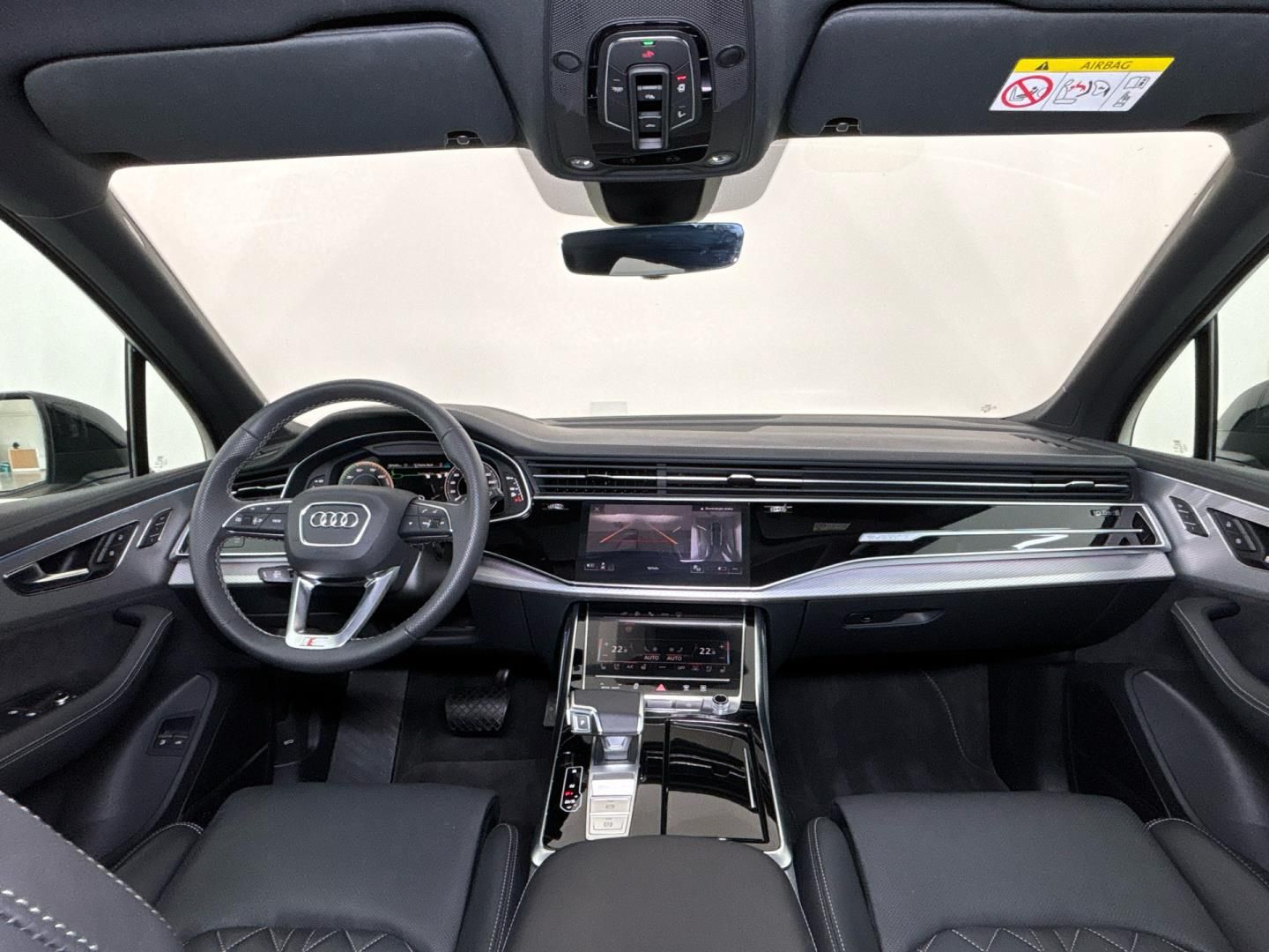 Audi Q7, 3.0 TFSI e / 250 kW 60 S-Line - fotka 5