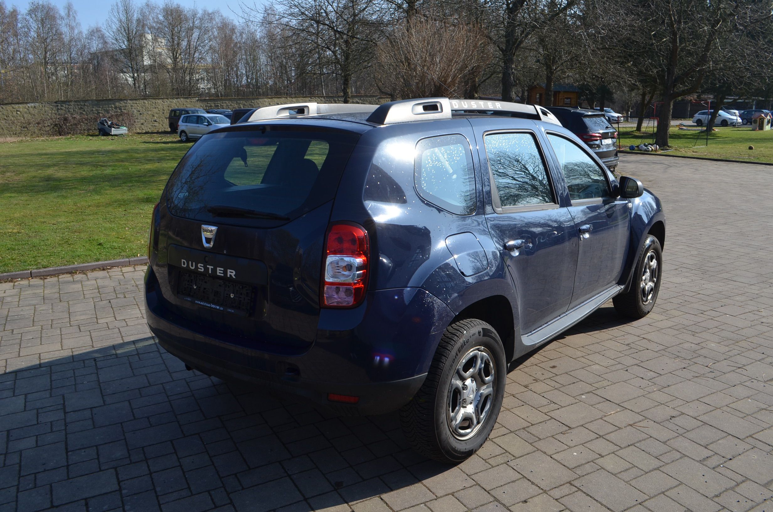 Dacia Duster, 1.6SCE*BENZIN*JEN 56.000KM!!** - fotka 4