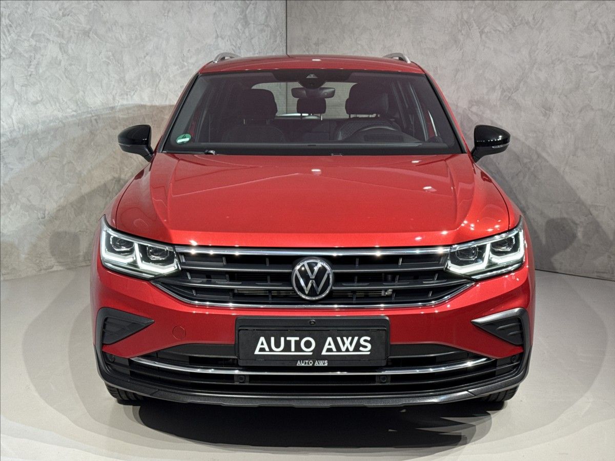 Volkswagen Tiguan, 2,0 TDi  DSG Active LED Assist - fotka 2