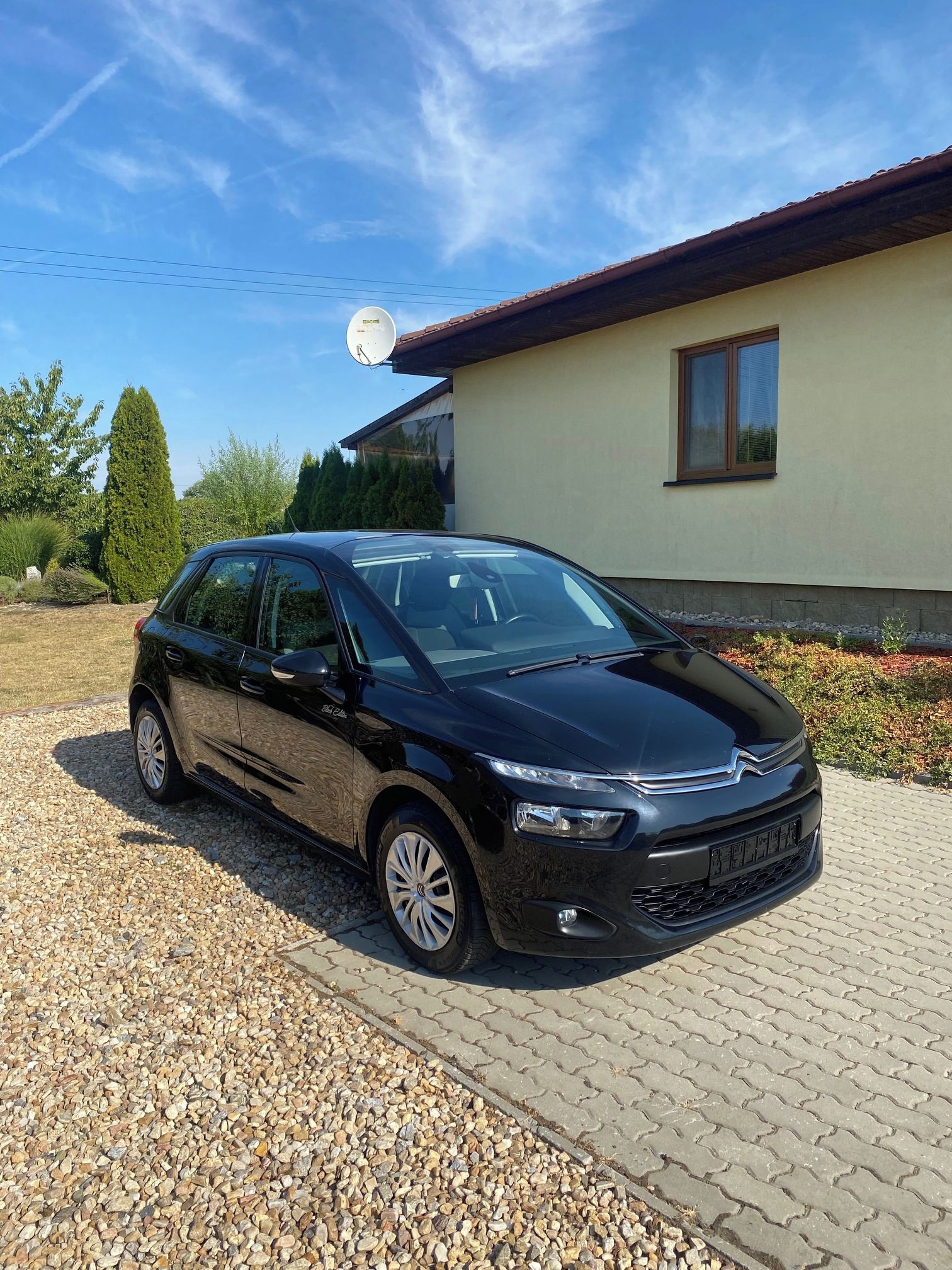 Citroën C4 Picasso, 1.6 HDi BLACK EDITION 2015 - fotka 3