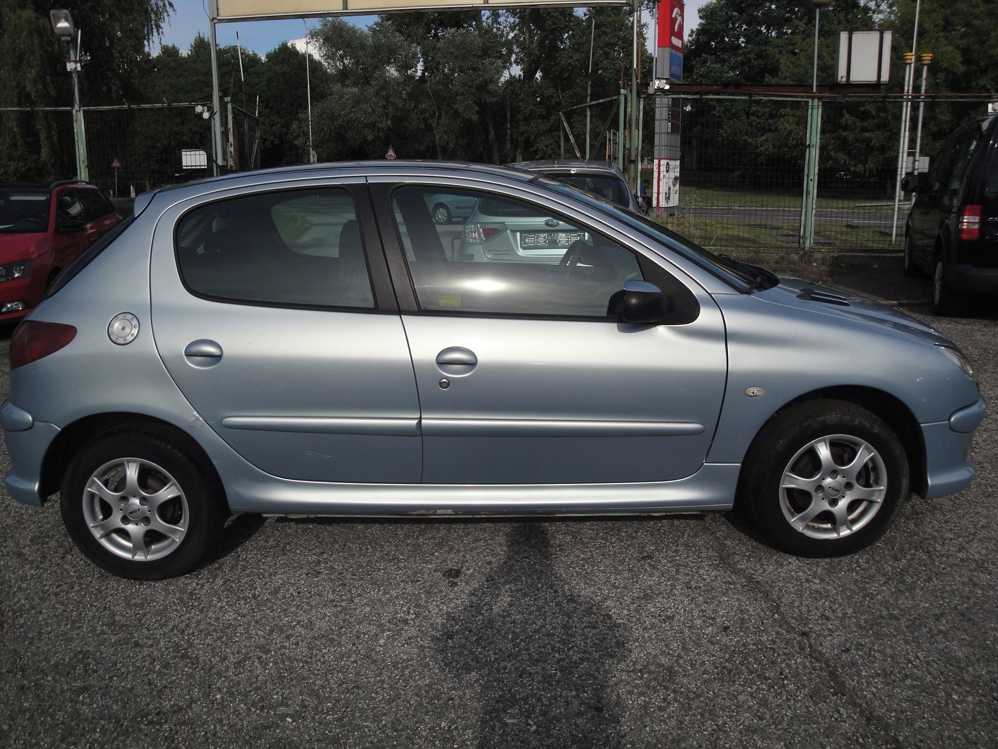 Peugeot 206, 1.4 HDI KLIMA Alu kola STK - fotka 4