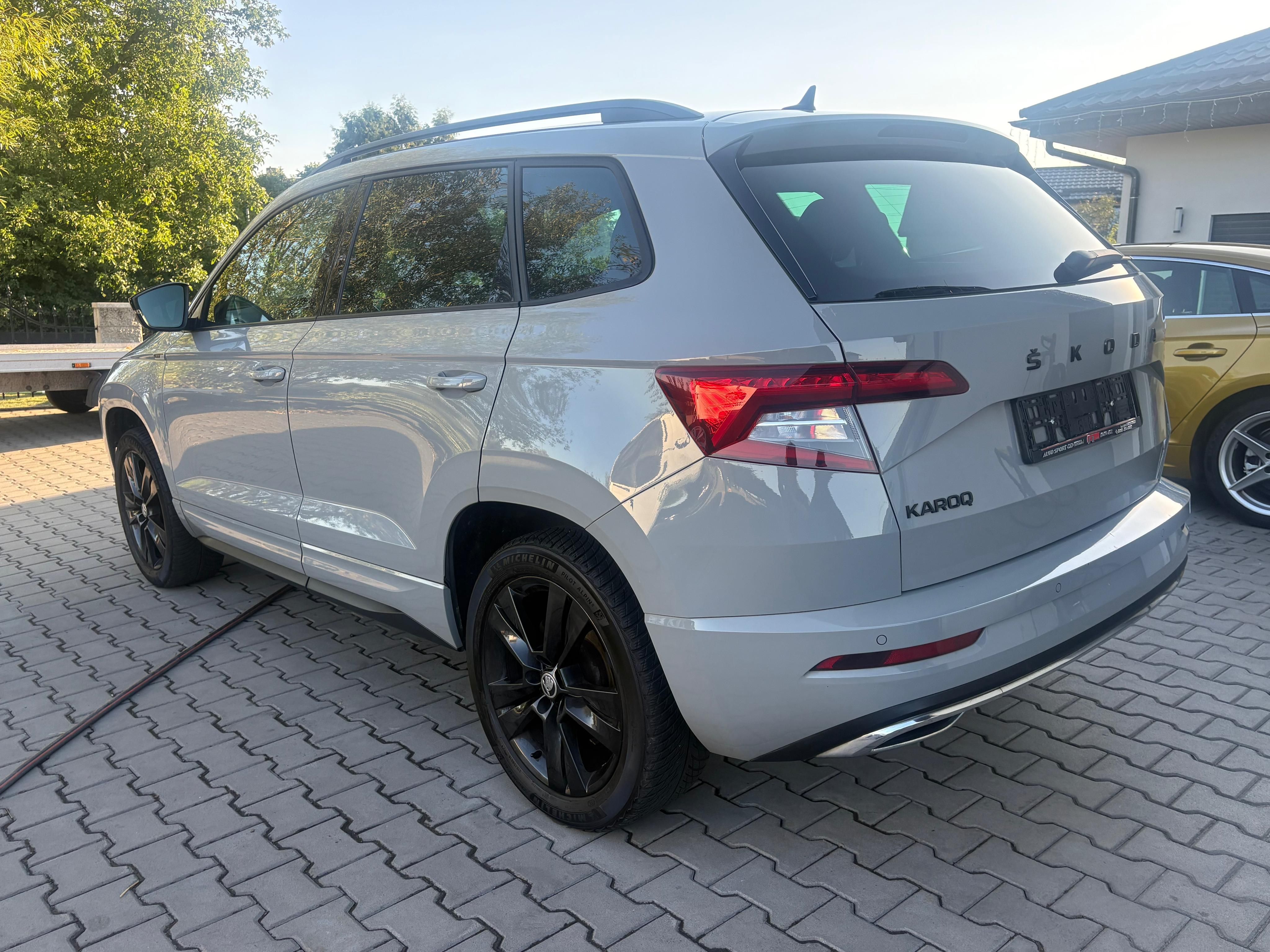 Škoda Karoq, 1.5TSI Dsg M.ROK2021 - fotka 5