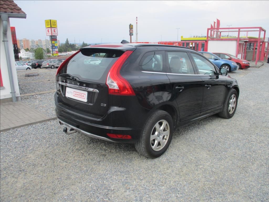 Volvo XC60, 2,0 D3, klima,servis,tažné,CZ, - fotka 6