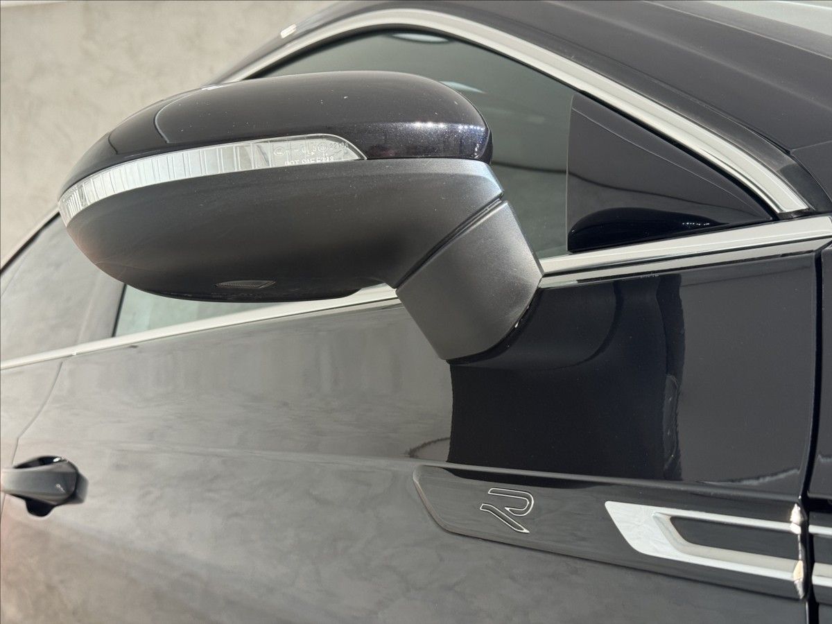 Volkswagen Arteon Shooting Brake, 2,0 TDi DSG R-Line IQ Light - fotka 6