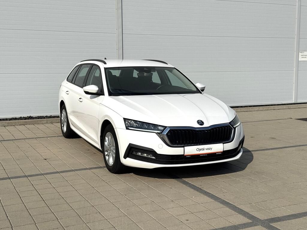 Škoda Octavia, Ambition 2.0 TDI 85 kW - fotka 3