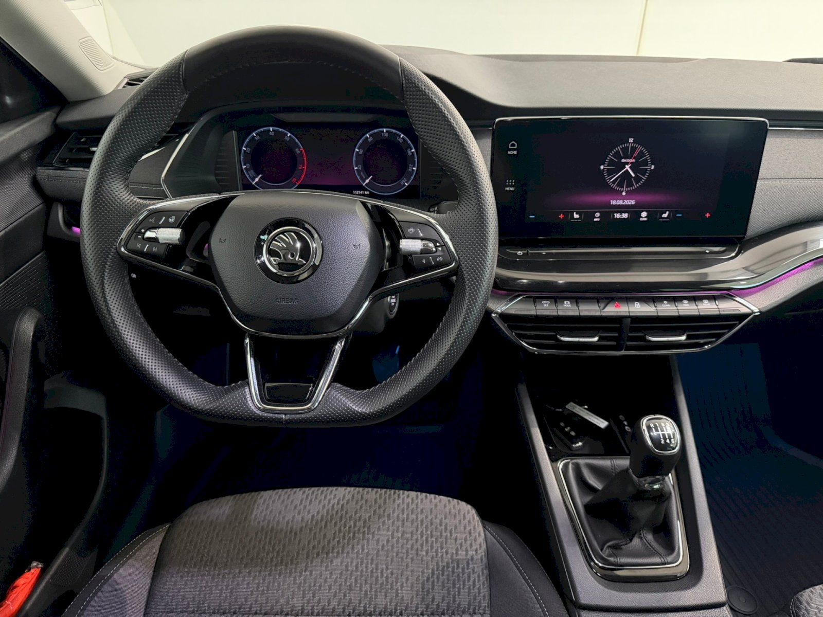 Škoda Octavia, Combi 1.5 TSI 110 kW M6F STYLE - fotka 5