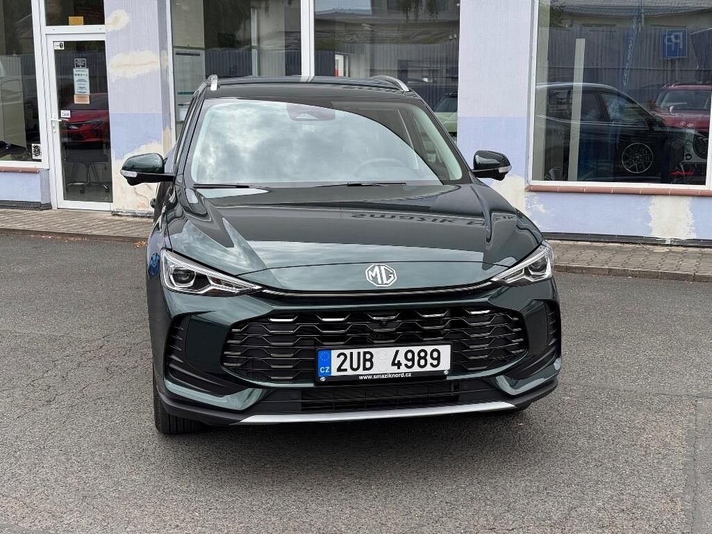 MG ZS, 1,5l Hybrid + (197k) Exclusive - fotka 3
