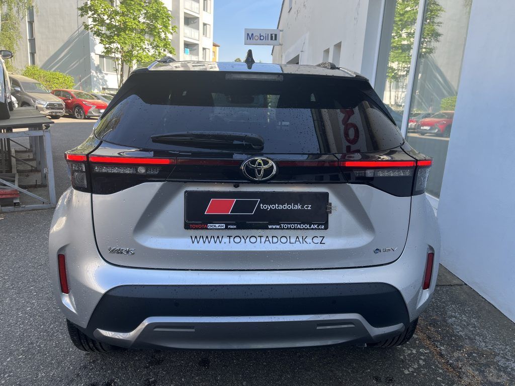 Toyota Yaris Cross, 1.5L HEV 130 Executive - fotka 6