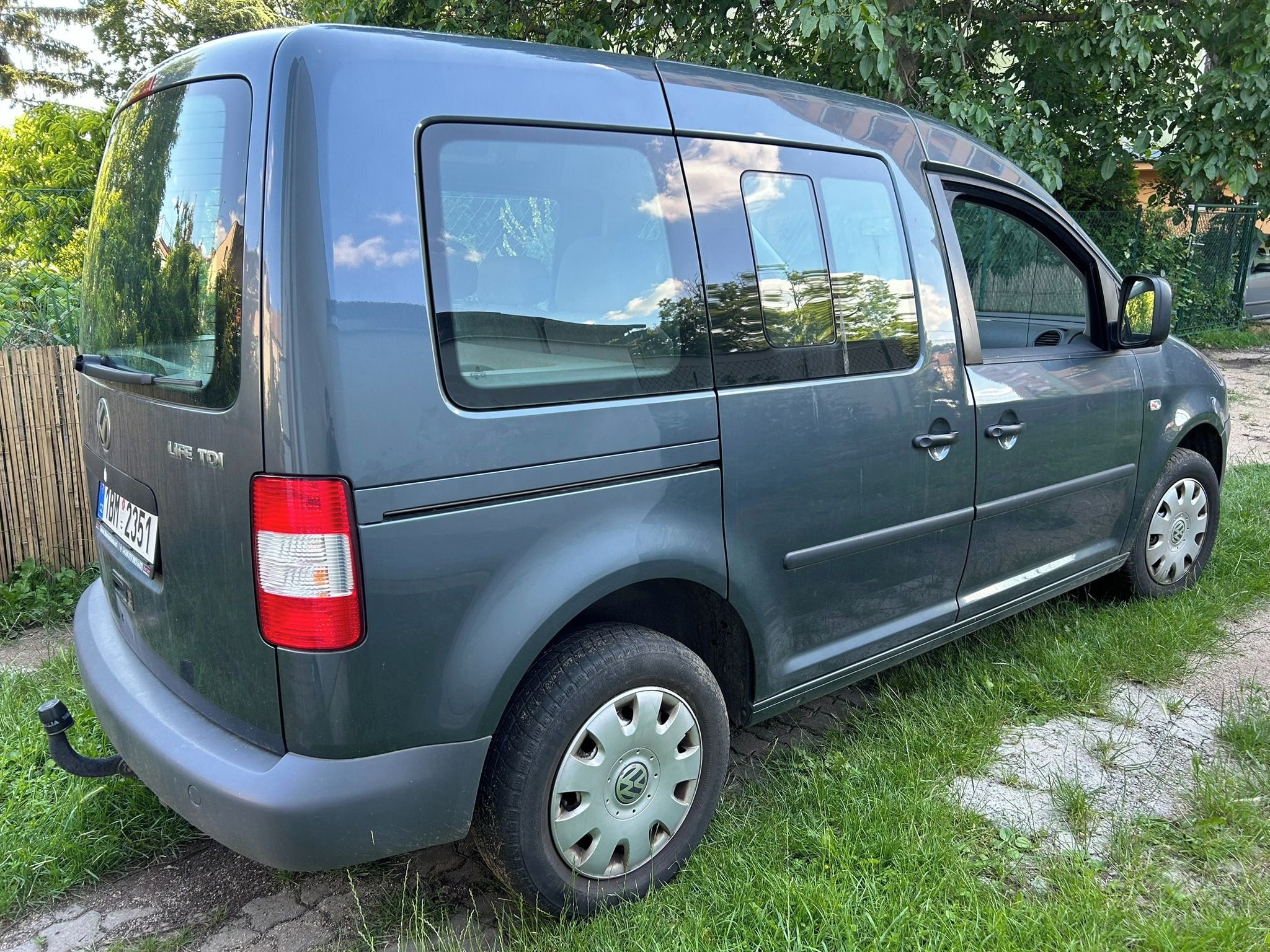 Volkswagen Caddy, 1,9 TDI - Servisováno - fotka 5