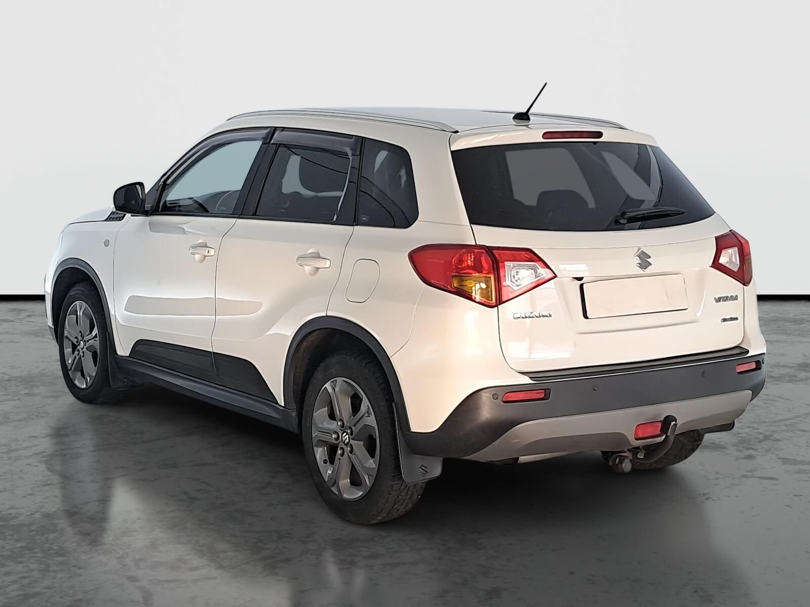 Suzuki Vitara, 1.6 DDiS, 4X4, Navi - fotka 4