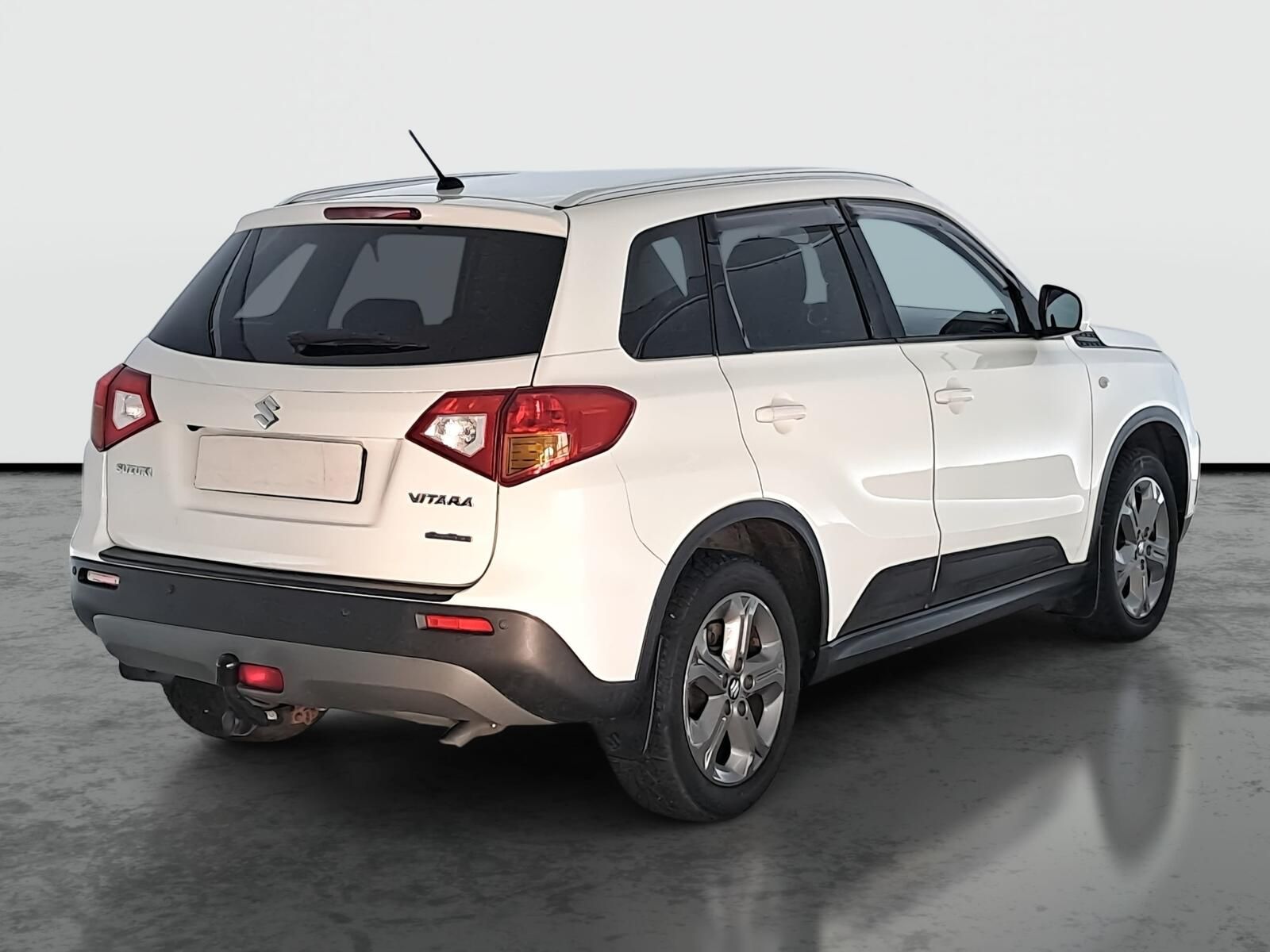 Suzuki Vitara, 1.6 DDiS, 4X4, Navi - fotka 5