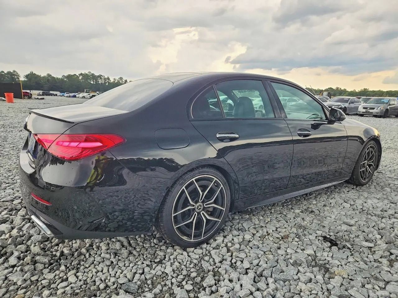 Mercedes-Benz Třídy C, Auto na cestě - fotka 4
