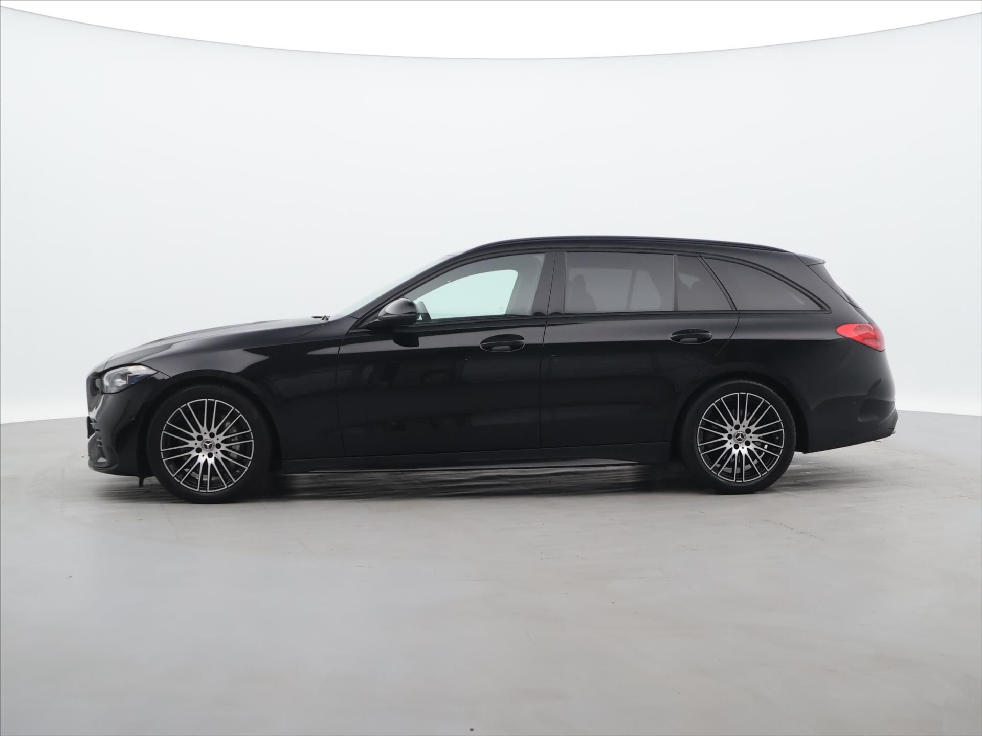 Mercedes-Benz Třídy C, 2.0 220d 147kW AMG-Line - fotka 4