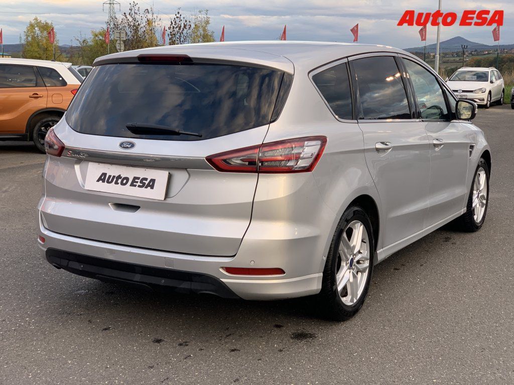 Ford S-MAX, 2.0 TDCi,AT,navi - fotka 6