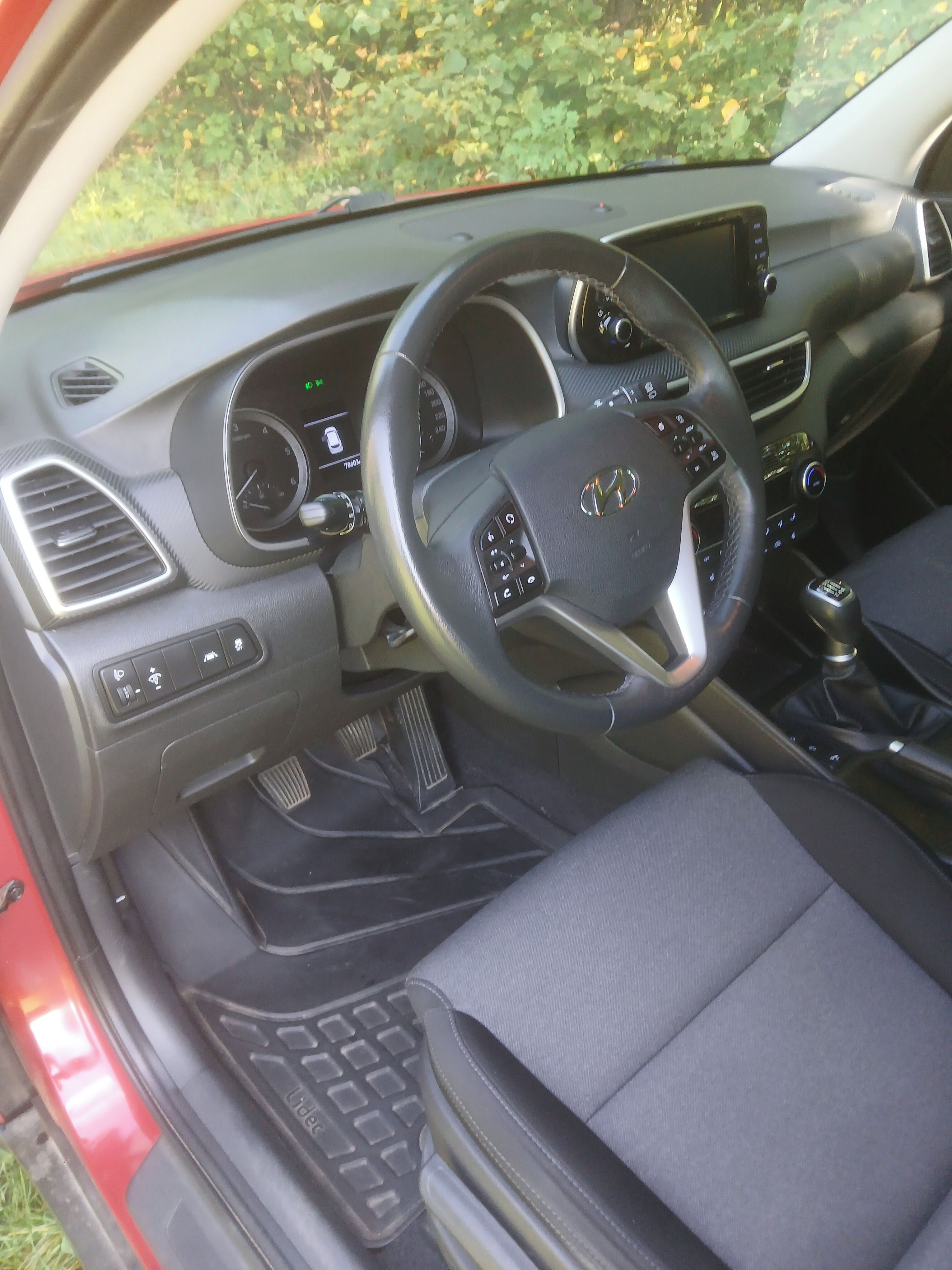 Hyundai Tucson, 1598  ccm - fotka 5