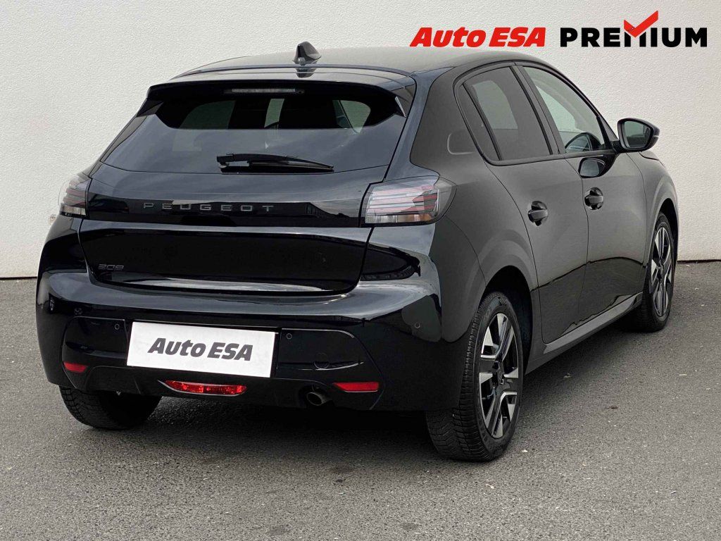 Peugeot 208, 1.2 PT,Allure - fotka 4