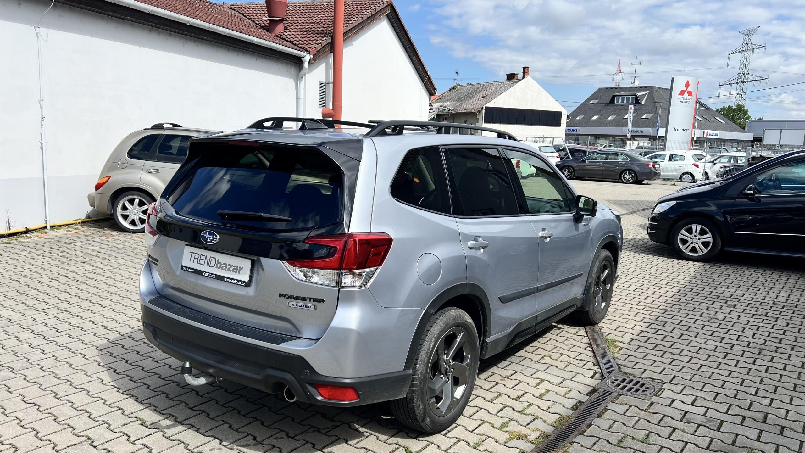 Subaru Forester, 2.0 E-BOXER EXECUTIVE - fotka 6