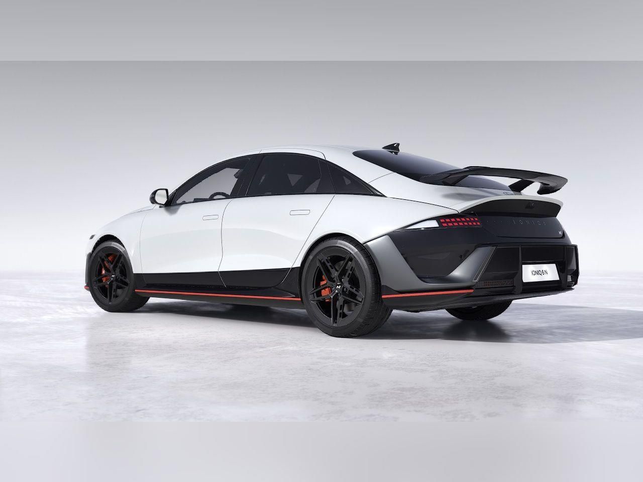 Hyundai Ioniq 6, 0.0 elektro / 478 kW N Everyda - fotka 3