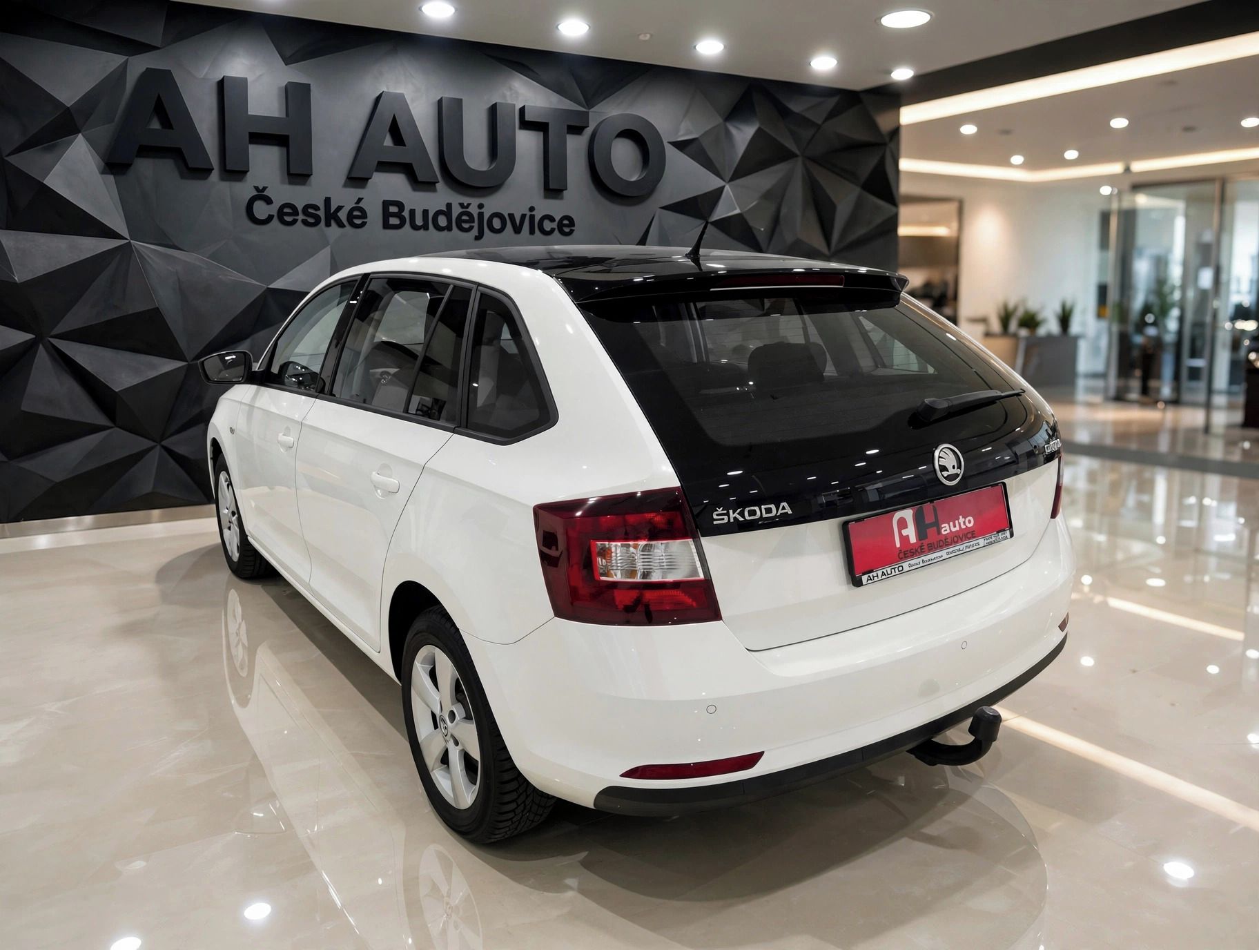 Škoda Rapid, 1.0 TSI 81kW Style Plus, TOP - fotka 3