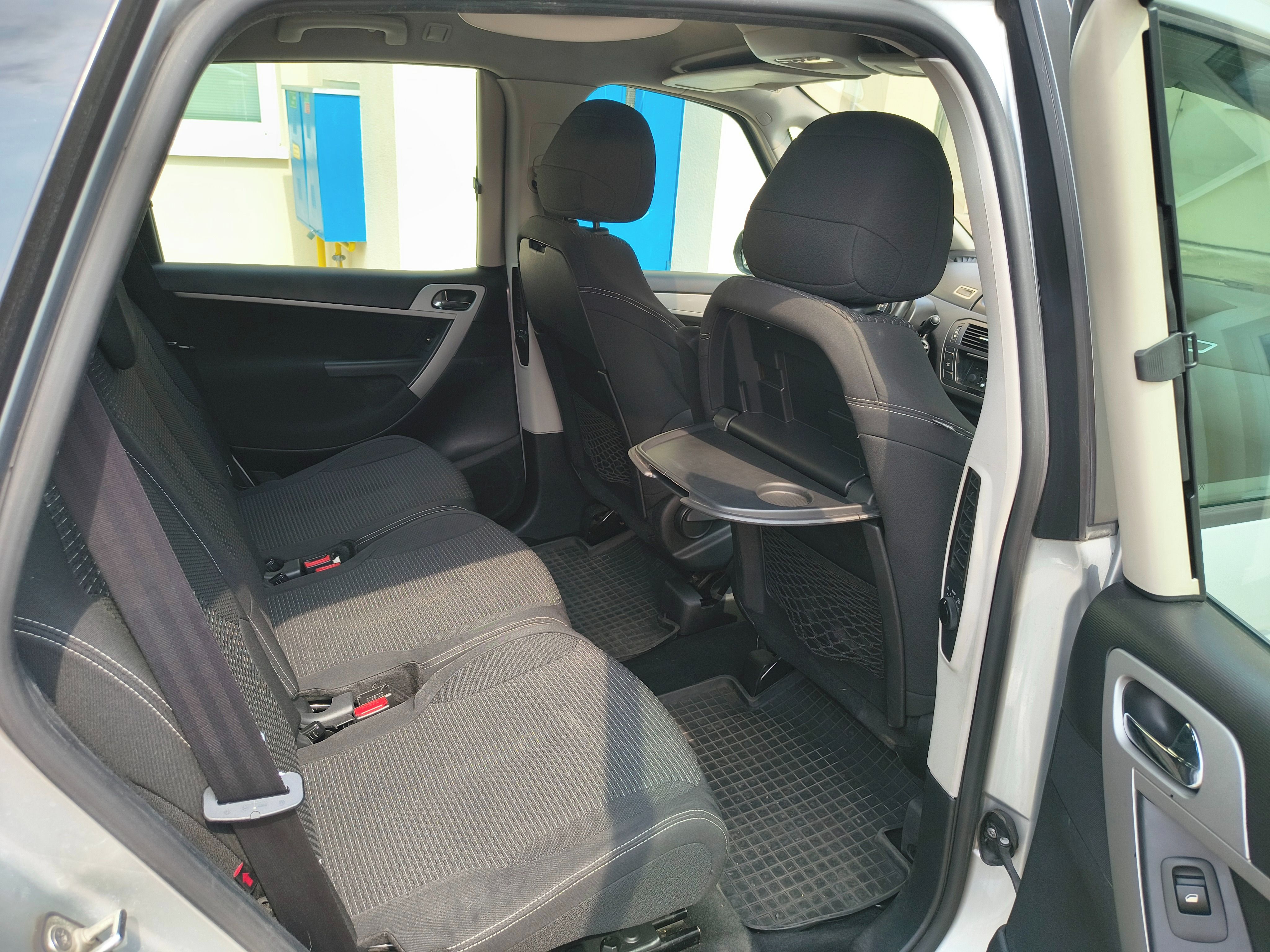 Citroën C4 Picasso, 1.6 Hdi - fotka 5