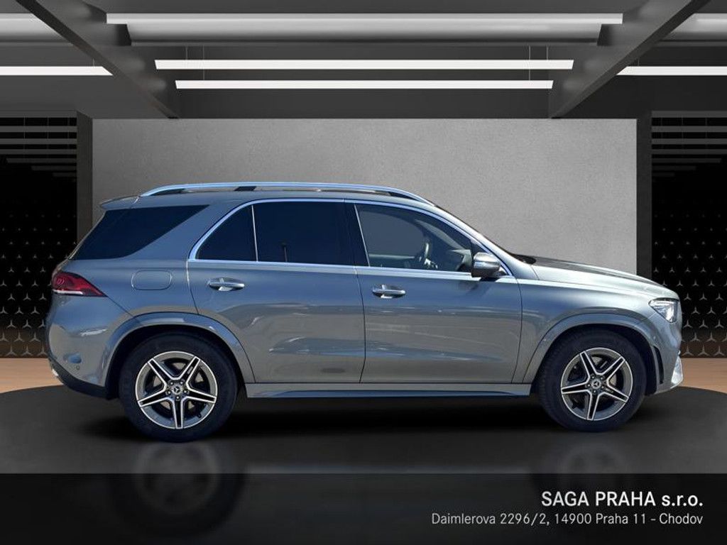 Mercedes-Benz GLE, 400 d 4MATIC AMG Line Night - fotka 3