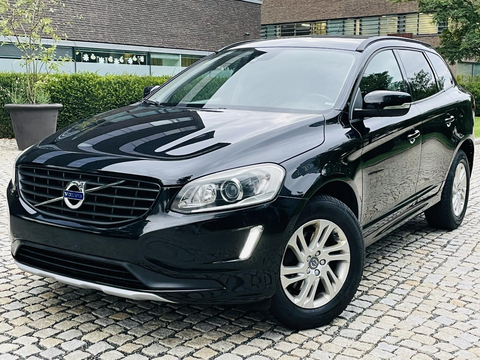 Volvo XC60, 2.4D 4x4 AUT SERVISKA TAŽNÉ