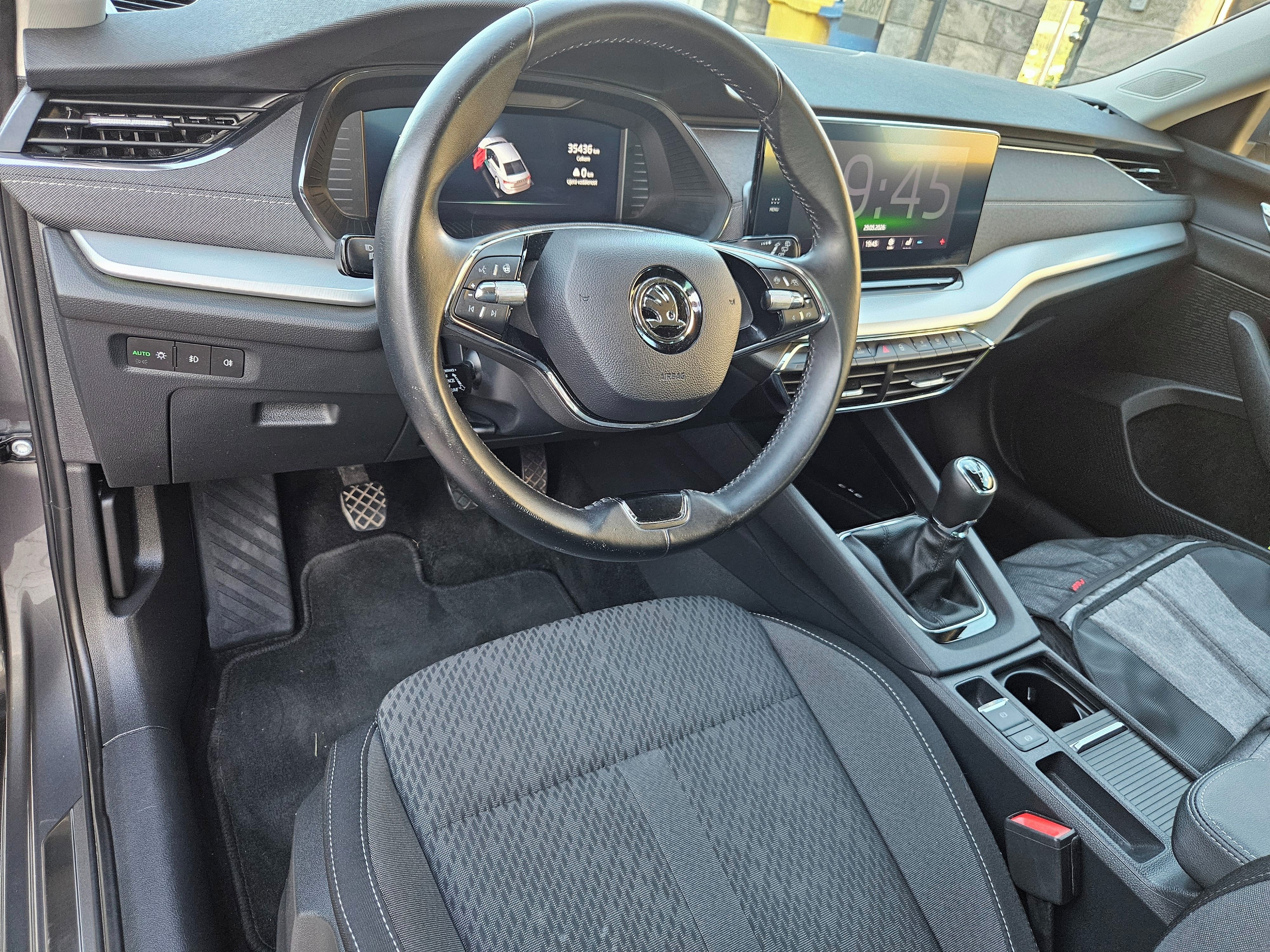 Škoda Octavia, Škoda Octavia IV Style Plus - fotka 6
