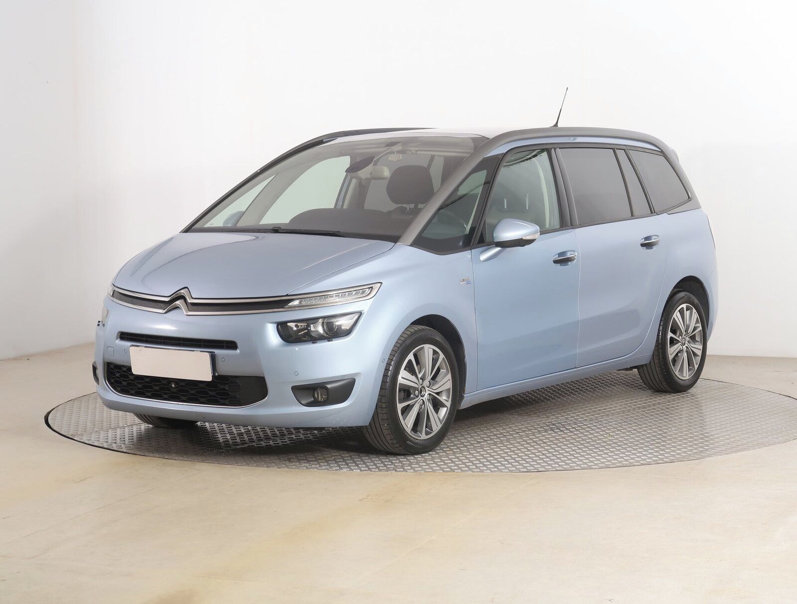 Citroën Grand C4 Picasso, 1.6 HDi, Automat, 7 míst - fotka 2