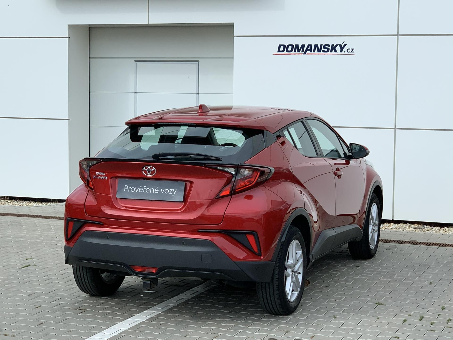 Toyota C-HR, COMFORT 1.2 Turbo 85kW MAN6 - fotka 3