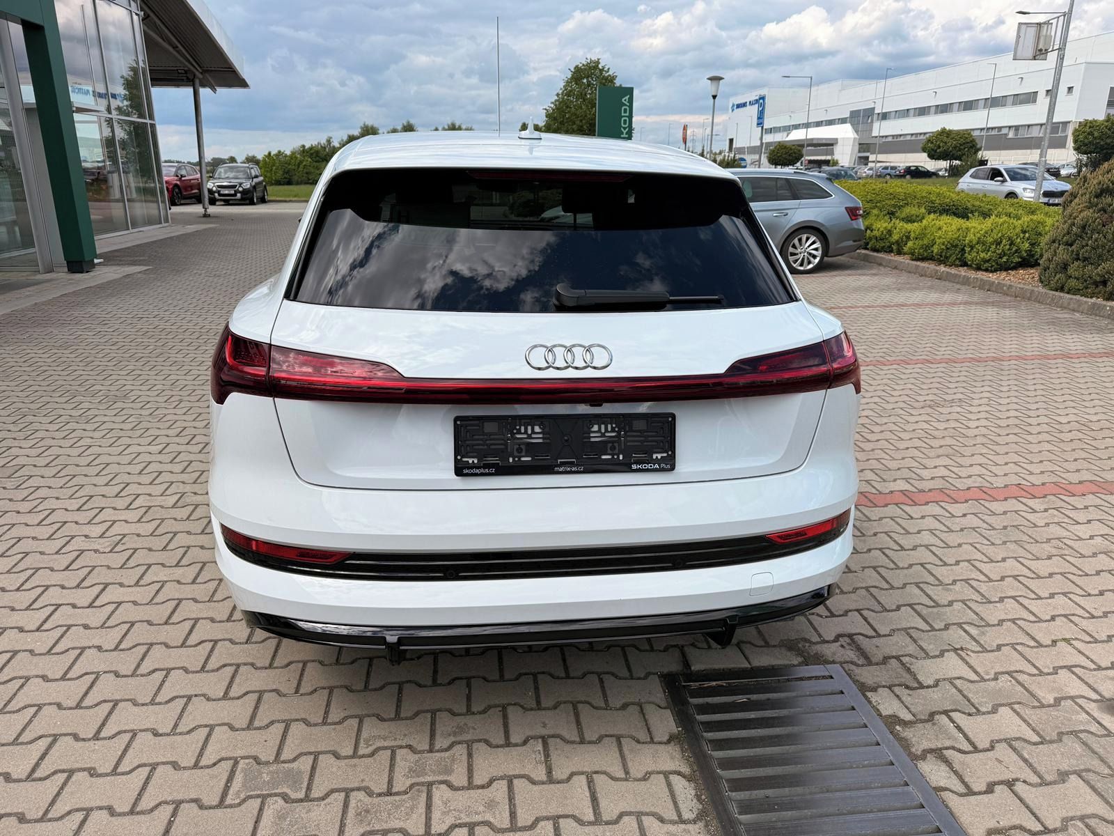 Audi e-tron, AUDI e-tron 55 S-LINE - fotka 5