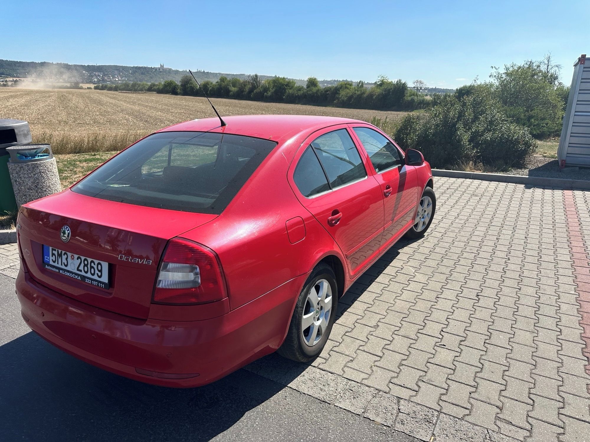 Škoda Octavia - fotka 2