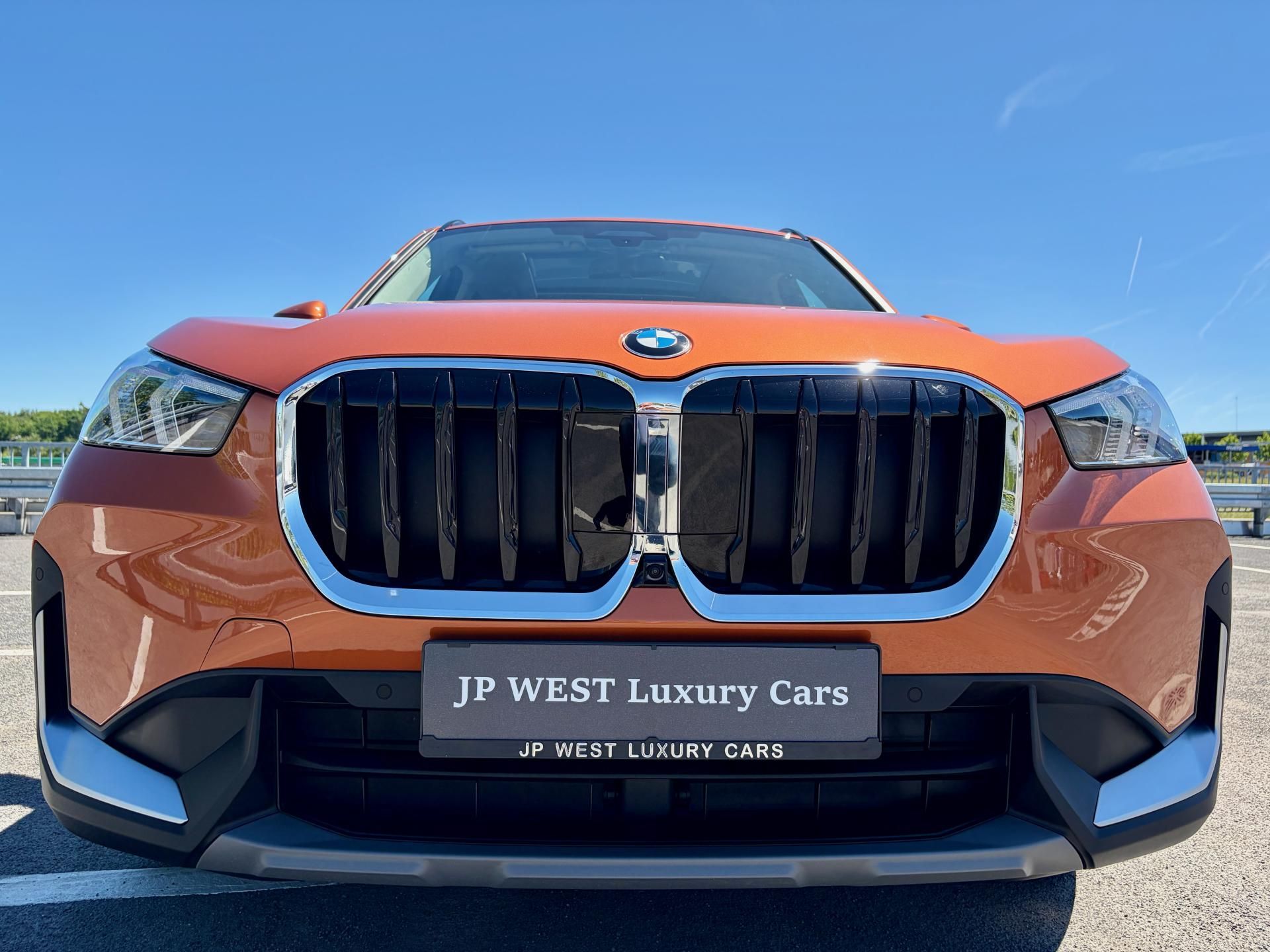 BMW X1, xDrive 20d HUD PANO Ad.LED Taž - fotka 3