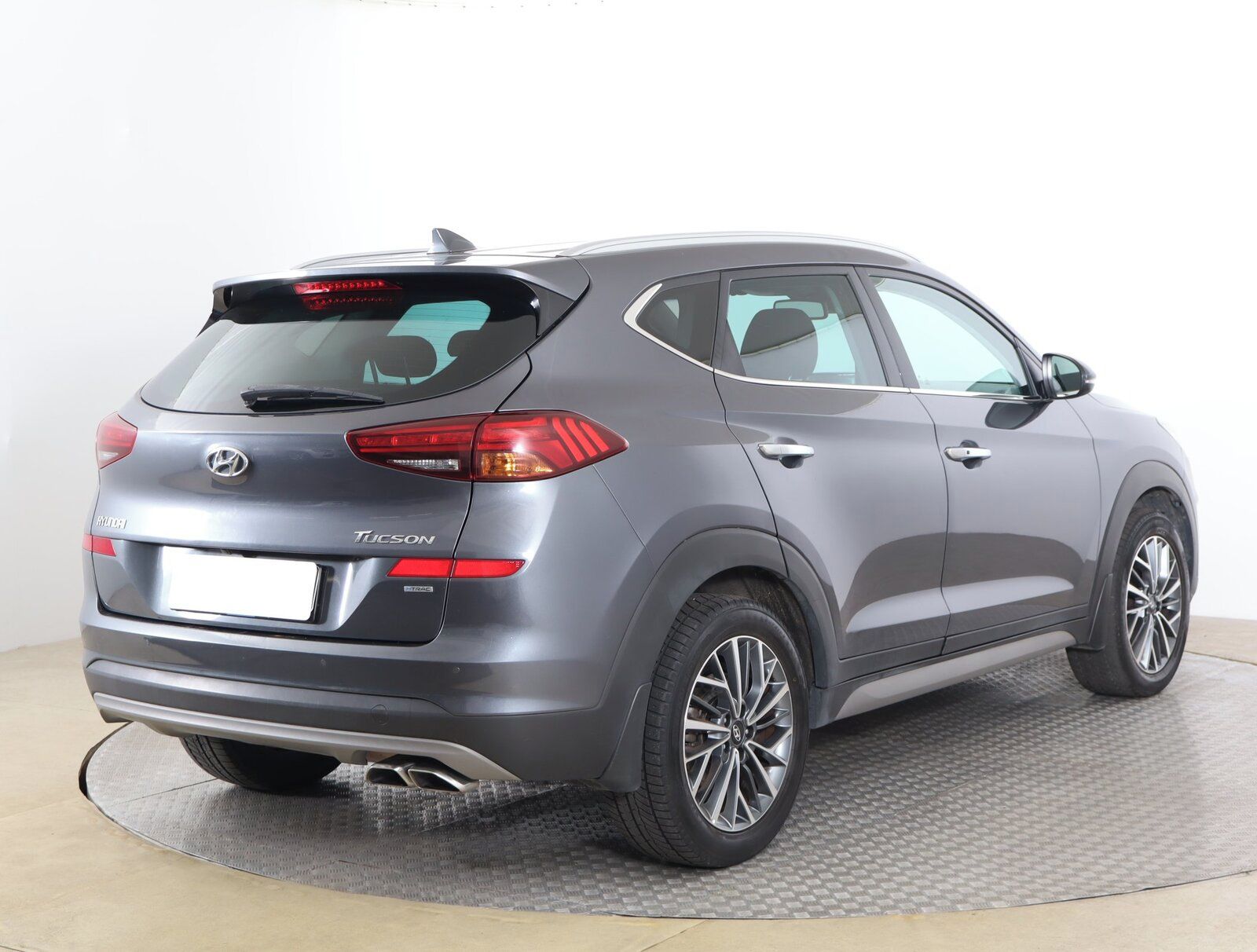 Hyundai Tucson, 1.6 T-GDI, 4X4, Automat - fotka 5