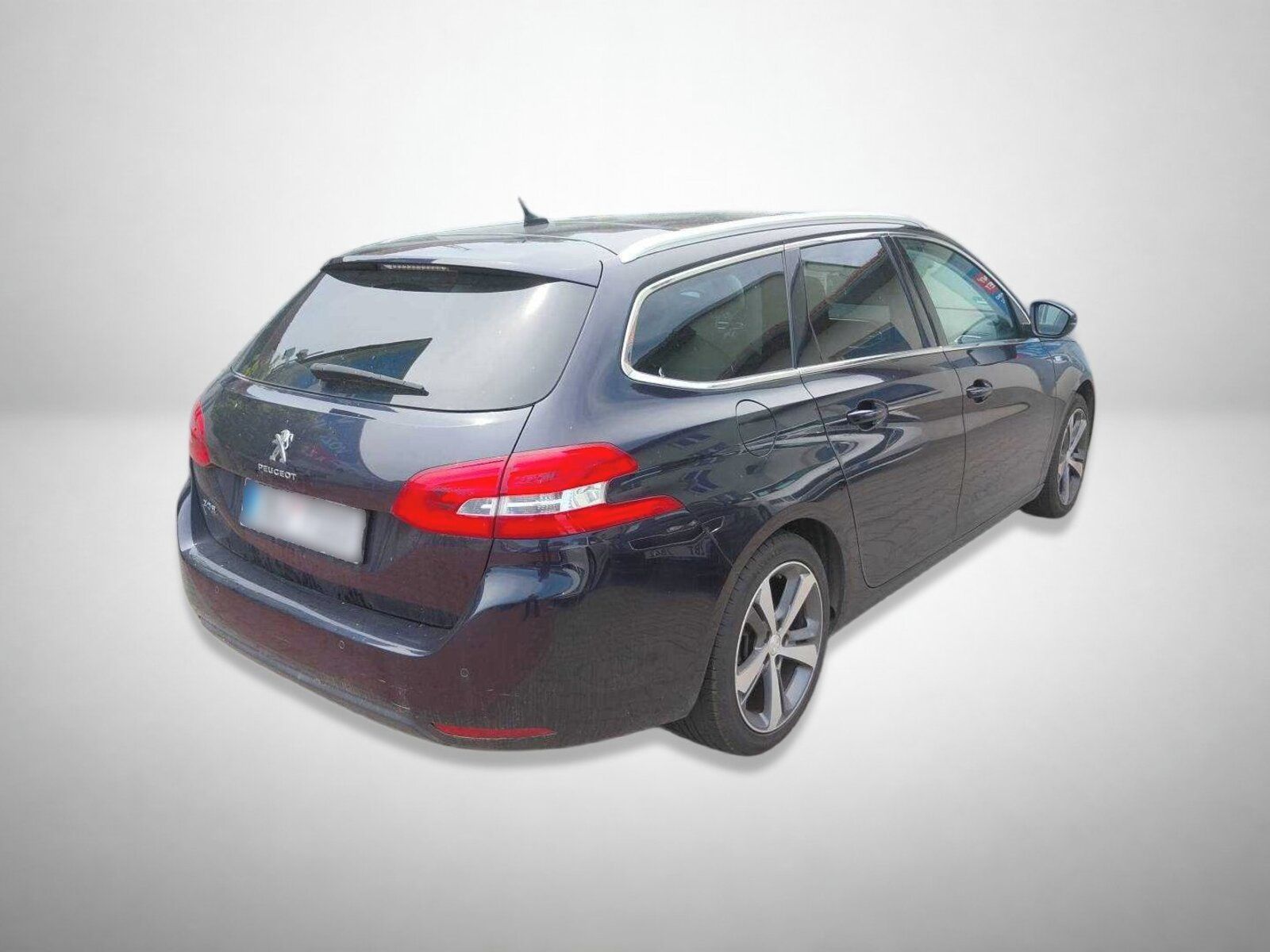 Peugeot 308, 1.2 e-THP, Serv.kniha, Navi - fotka 2